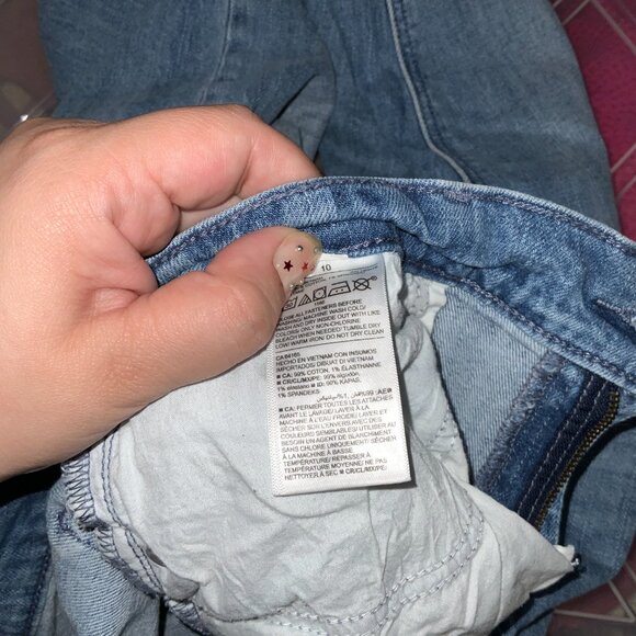 Old Navy Light Wash Boyfriend Mid-Rise Jeans Size 10 - Picture 4 of 4
